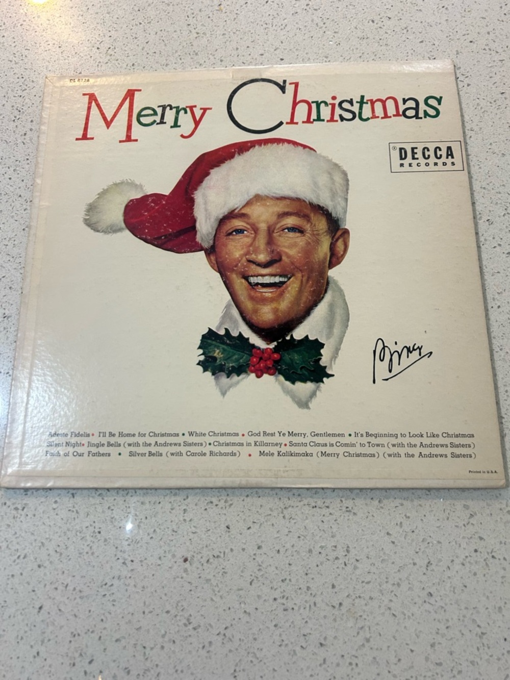Bing Crosby "Merry Christmasyy" Vintage Vinyl Album - White & Red Cover